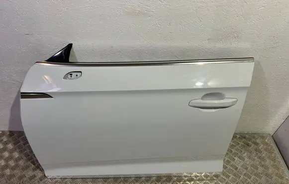 Audi A5 Front door 