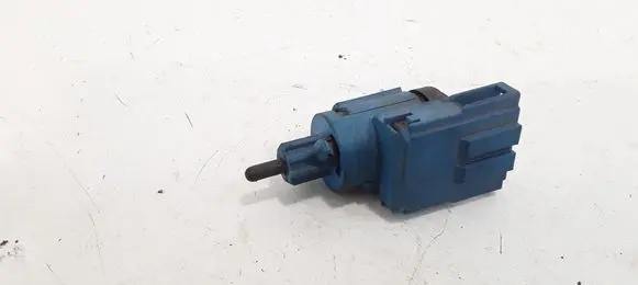 Volkswagen PASSAT B5.5 Brake pedal sensor switch 1J0927189E
