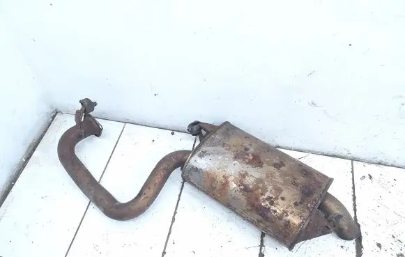 Toyota Avensis T250 Muffler/silencer 10R01
