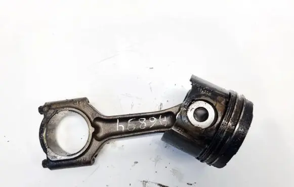 Opel Omega B2 Piston with connecting rod