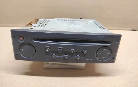 Renault Clio II Radio/CD/DVD/GPS head unit 8200057681 02020116781