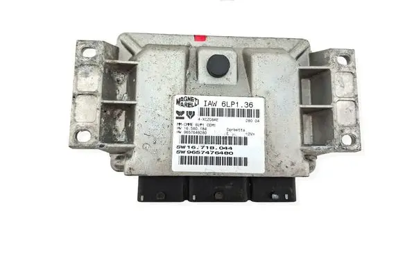 Citroen C4 I Engine control unit/module 9657476480 9657649280