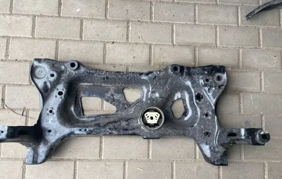 Volkswagen Golf VIII Front subframe 3Q0199315K
