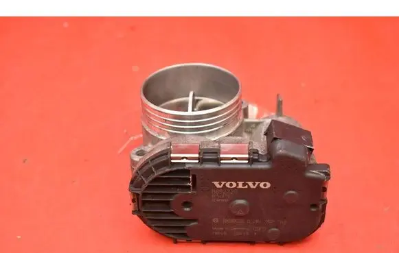 Volvo V70 Throttle body valve 8692720