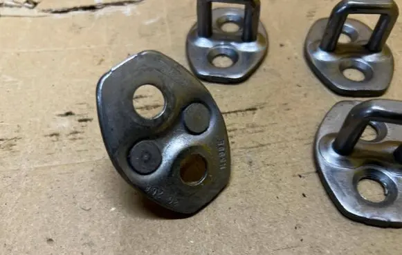 Ford Explorer VI Front door lock loop/hook striker 