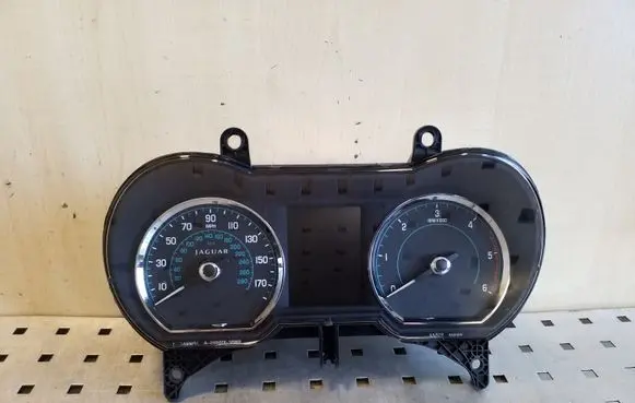 Jaguar XF X250 Speedometer (instrument cluster) BW8310849JE VP9W8F10894A