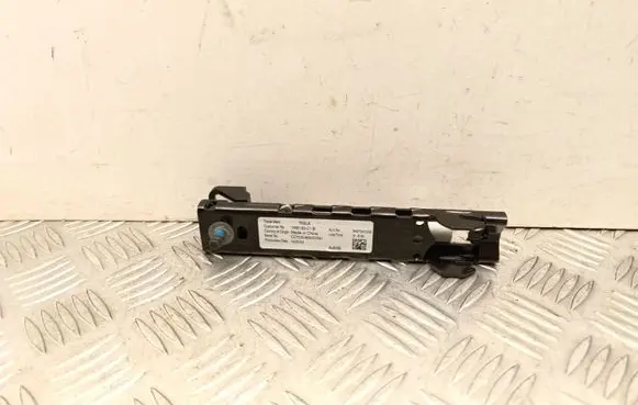 Tesla Model Y Seat belt adjustment rail 1068130C1B