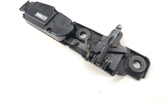 Volkswagen Eos Tailgate/trunk/boot lock/catch/latch 1Q0827383B