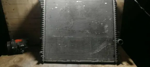 BMW X5 E53 Coolant radiator 7788387