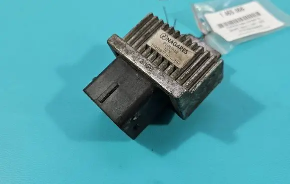 Renault Laguna III Other relay 110678071R IMPRK1465866