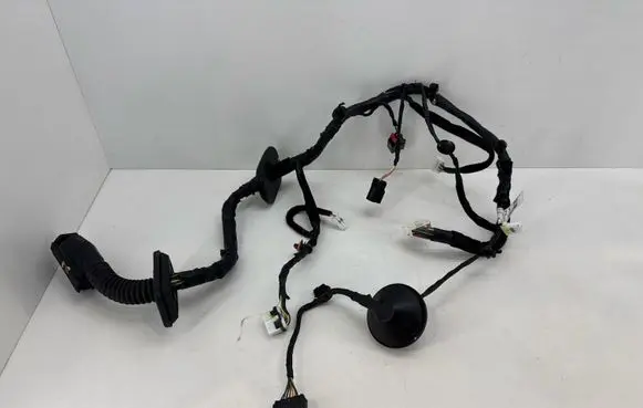 KIA Sportage Front door wiring loom 919823S000