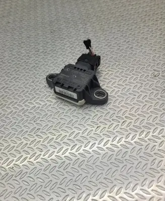 Mercedes-Benz CLS C218 X218 ESP acceleration yaw rate sensor A0009059101