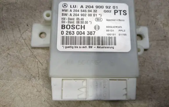 Mercedes-Benz C W204 Parking PDC control unit/module A2045450432 A2049020001 A2049009201