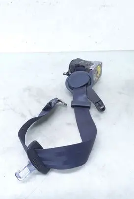 Rear seatbelt