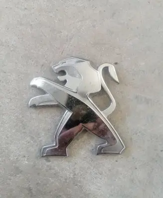Peugeot 5008 II Manufacturer badge logo/emblem 14402100180