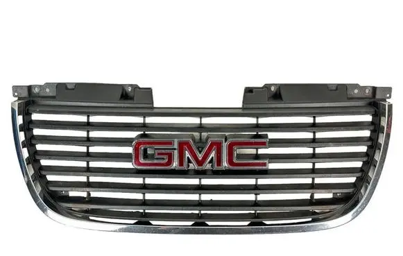 GMC Yukon Front bumper upper radiator grill 15126181