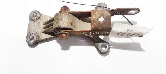 Volvo S80 Engine mount bracket 9179013