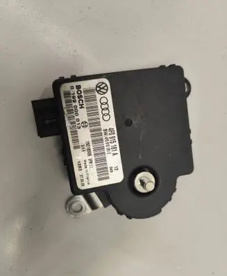 Audi A6 S6 C6 4F Power management control unit 4F0915181A 4F0910181E 0199000013
