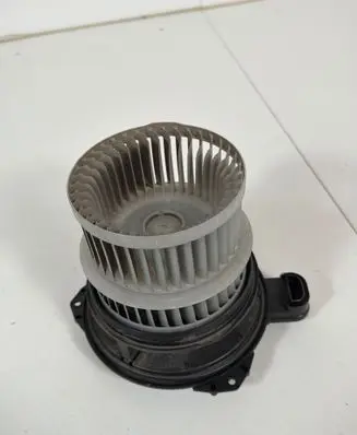 Toyota C-HR I Heater fan/blower 