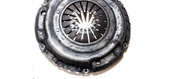 Volkswagen Golf III Pressure plate 044141025c