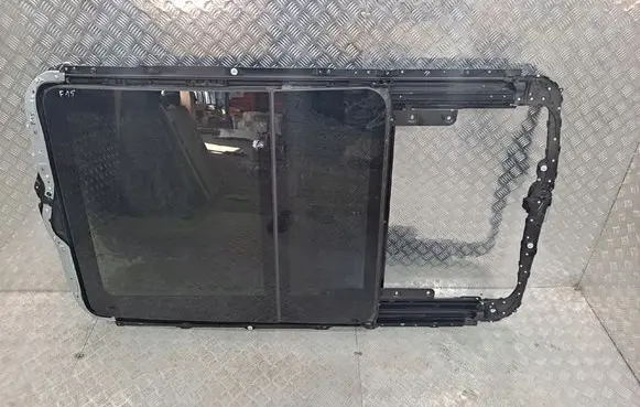 BMW X5 F15 Sunroof glass 