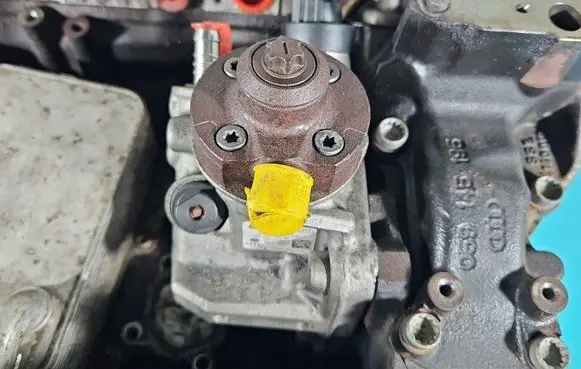 Audi A8 S8 D4 4H Fuel injection high pressure pump 0445010641 IMPRK1410248
