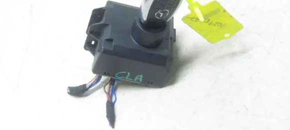 Mercedes-Benz CLA C117 X117 W117 Ignition lock A2469055801