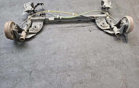 Renault Clio IV Rear axle beam IMPRK1580681