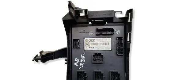 Audi A8 S8 D4 4H Comfort/convenience module 4H0907063GB