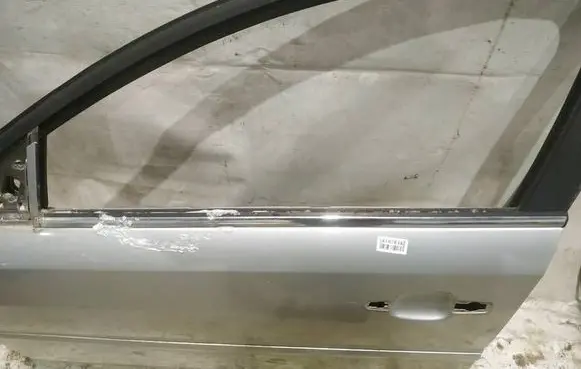 Opel Signum Front door glass trim molding 