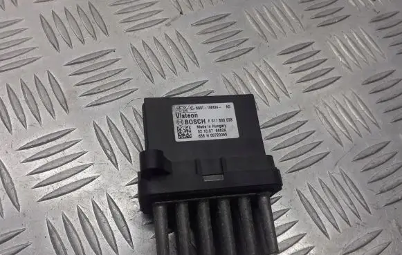 Ford Mondeo MK IV Heater blower fan relay 6G9T-19E624-AD
