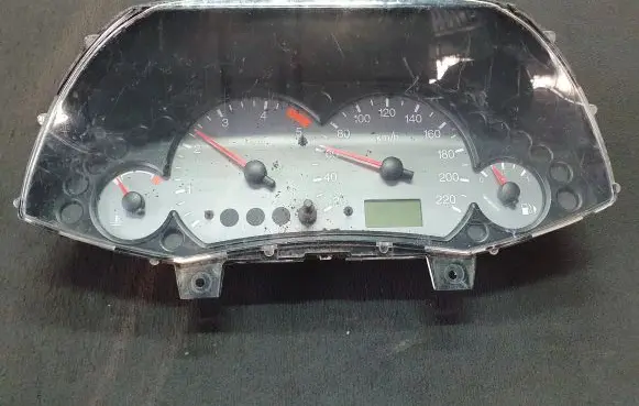 Ford Focus Speedometer (instrument cluster) 98AP10841BC 44ZU115