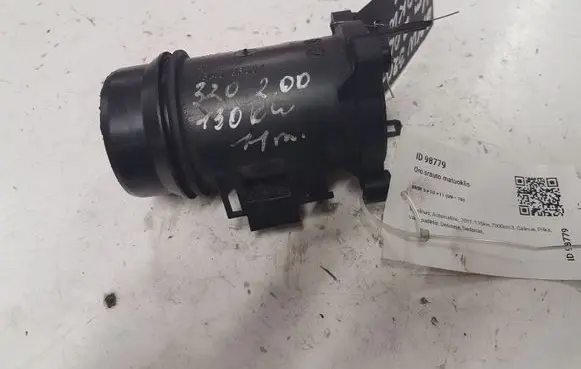 BMW 5 F10 F11 Mass air flow meter 11618506359
