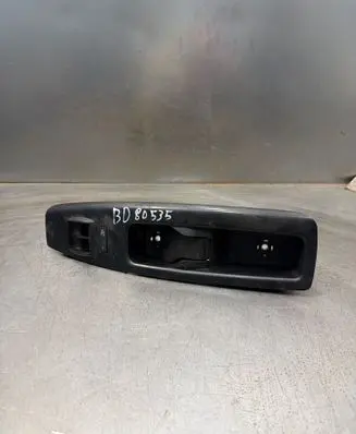 Fiat Doblo Electric window control switch 735484919
