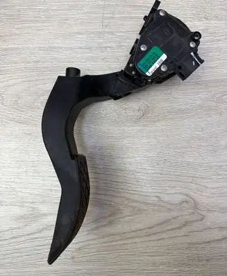 Audi A4 S4 B7 8E 8H Accelerator throttle pedal 6PV00837505 8E1721523G