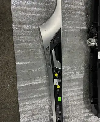 Audi A8 S8 D4 4H Other front door trim element 4H0837020
