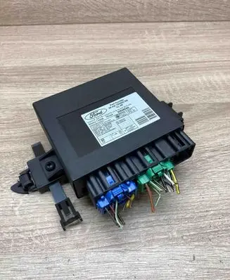 Ford Focus Comfort/convenience module 98AG15K600DB 5WK47230B
