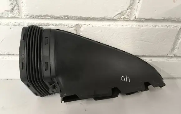 Audi A6 S6 C7 4G Air intake duct part 4G0129624D