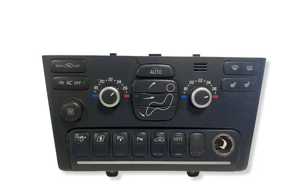 Volvo XC90 Climate control unit 30710682 M6182100037 06W19E01