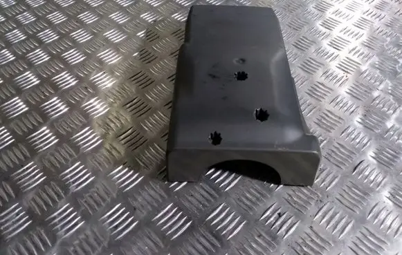 Steering wheel column trim