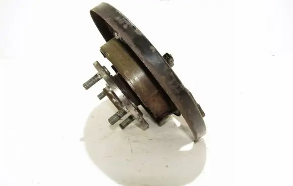 Hyundai i20 (PB PBT) Rear wheel hub