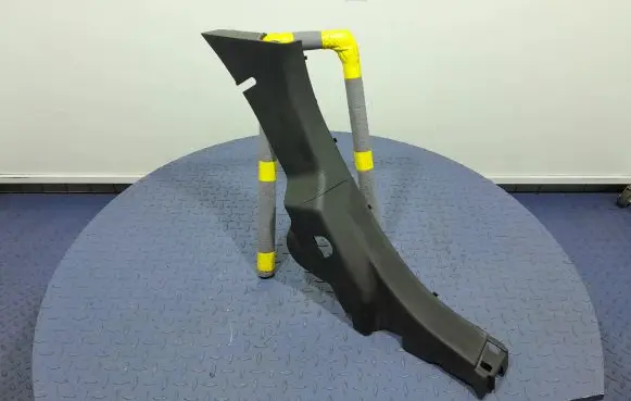 Other sill/pillar trim element