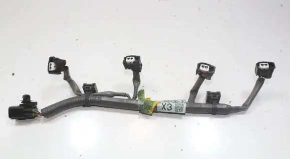 Lexus IS III XE30 Fuel injector wires 8212630060B