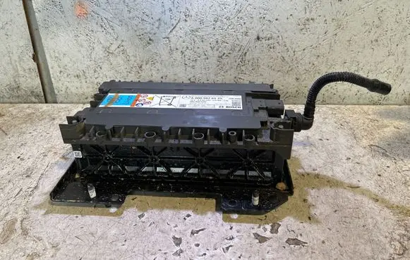 Mercedes-Benz A W177 AMG Car battery A0009826525 331369483 0009014720
