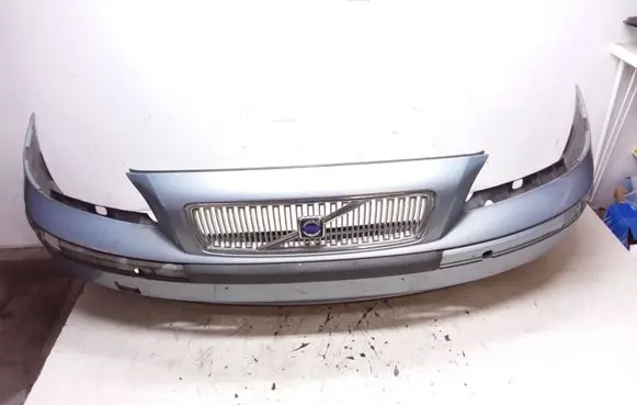 Volvo V70 Front bumper