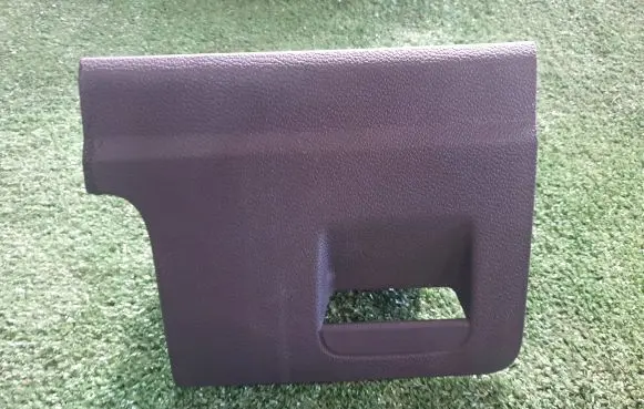 Glove box