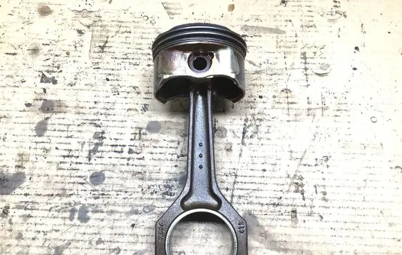 BMW 3 E46 Piston with connecting rod
