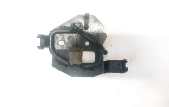Volvo V60 Engine mounting bracket av6q9p959Aa