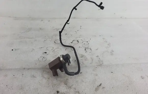Citroen C4 Grand Picasso Turbo solenoid valve 700968