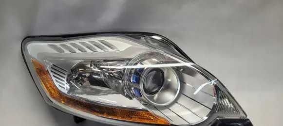 Ford Kuga I Headlight/headlamp